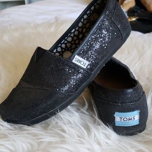TOMS